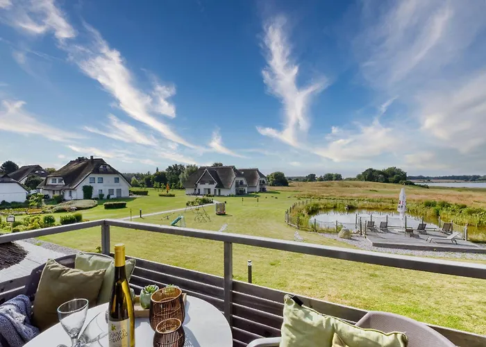 Kiebitz 16 Im Wreecher Idyll Ruegen By Ruyastay *